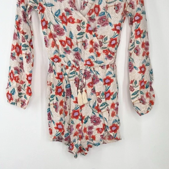 Hollister Long Sleeve Floral Romper Women’s Size XS - Picture 3 of 13
